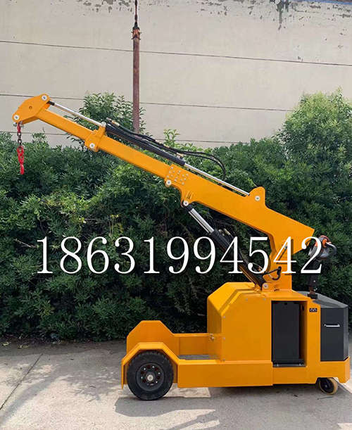 涞源县随车吊机那里有吊水泥随车吊机船用那里有船用1/2吨吊机